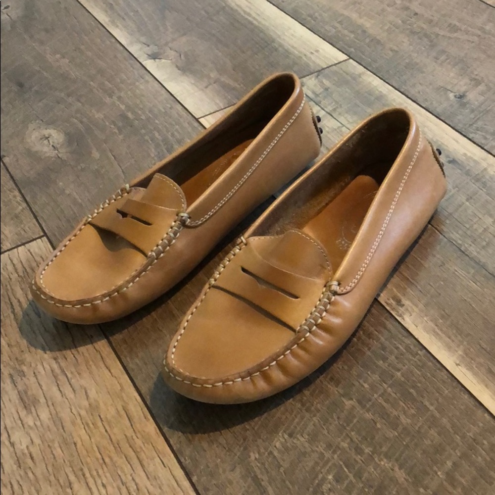 Women’s tan Loafers
